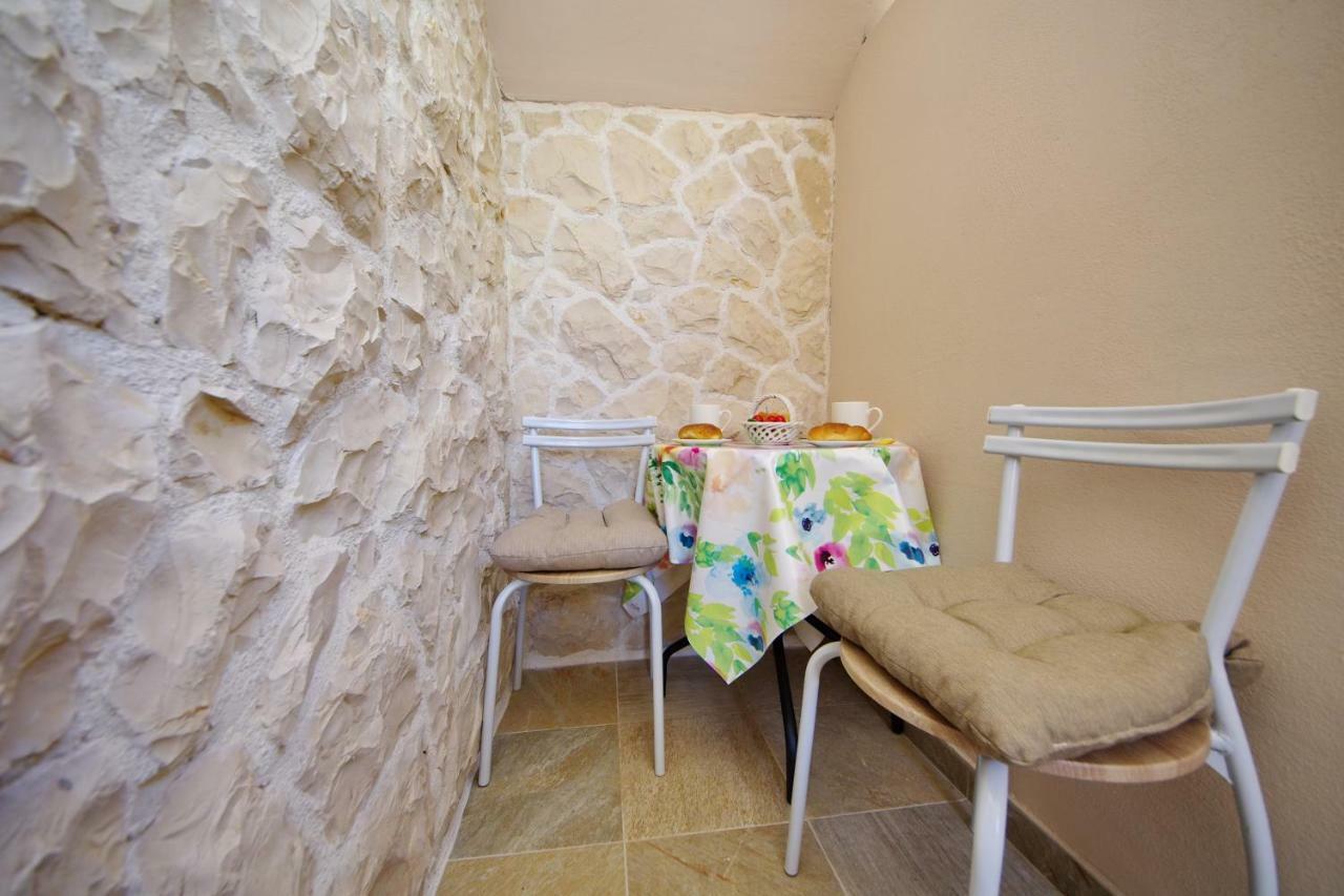 Gabi 3 Apartament